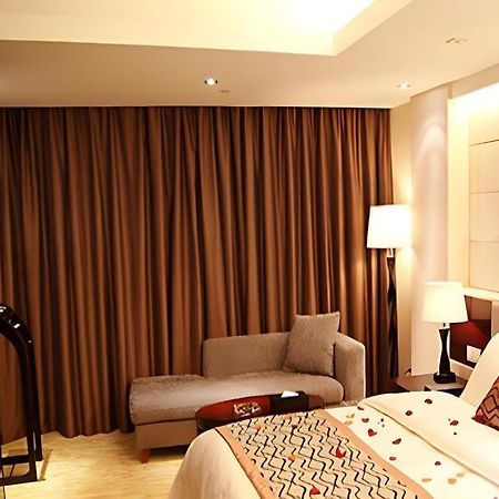 Fortune Hotel Longyan Buitenkant foto
