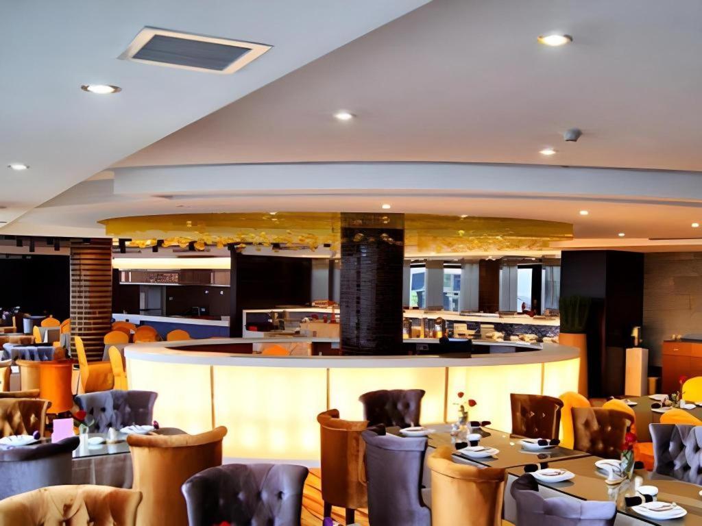 Fortune Hotel Longyan Buitenkant foto