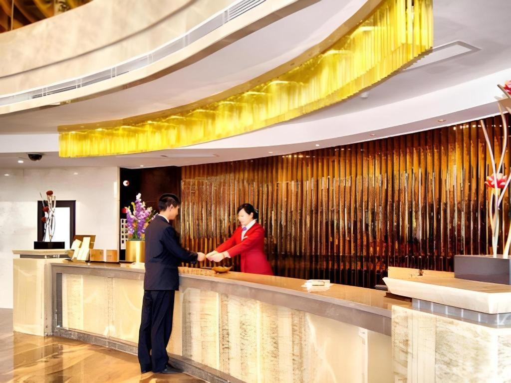 Fortune Hotel Longyan Buitenkant foto