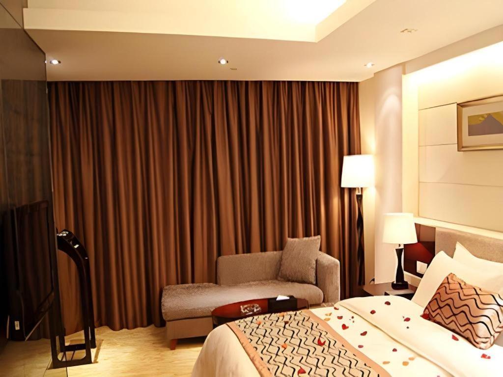 Fortune Hotel Longyan Buitenkant foto
