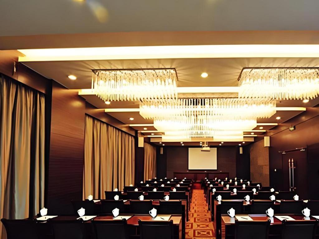Fortune Hotel Longyan Buitenkant foto